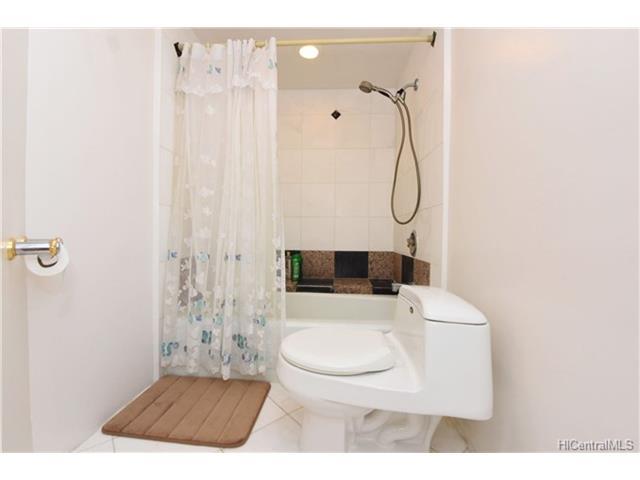 1221 Victoria Street, Honolulu, HI 96814