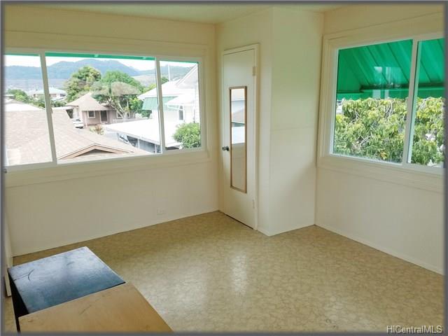 3232 Castle Street, Honolulu, HI 96815