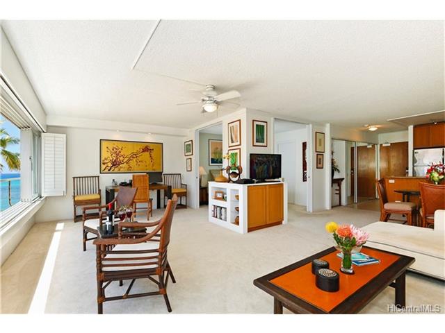 2895 Kalakaua Avenue, Honolulu, HI 96815