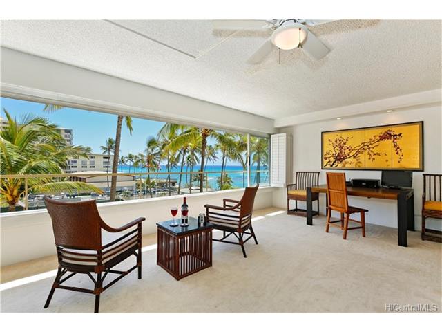 2895 Kalakaua Avenue, Honolulu, HI 96815
