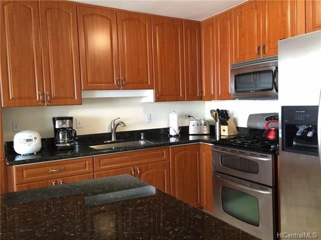 430 Lewers Street, Honolulu, HI 96815
