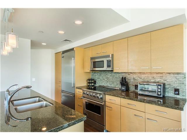 1837 Kalakaua Avenue, Honolulu, HI 96815