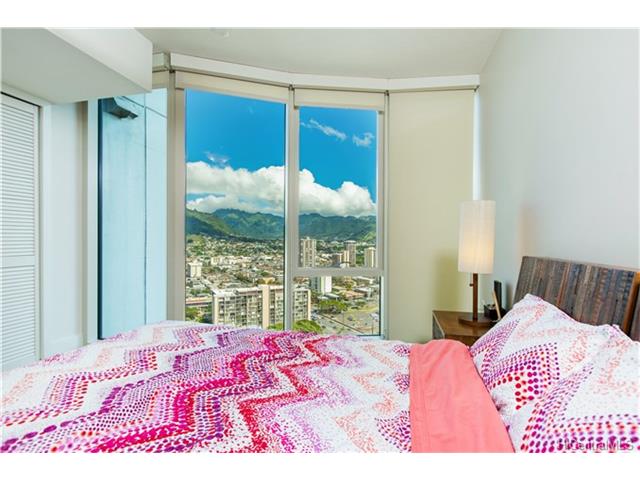1837 Kalakaua Avenue, Honolulu, HI 96815