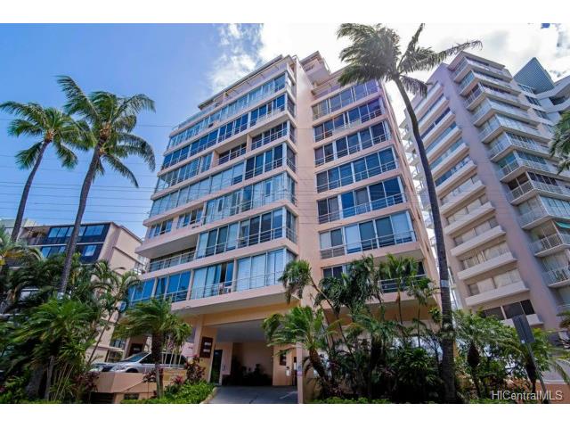 2979 Kalakaua Avenue, Honolulu, HI 96815