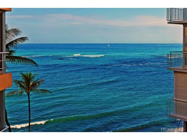 2979 Kalakaua Avenue, Honolulu, HI 96815