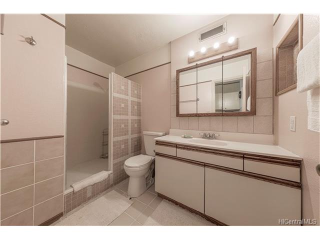 1720 Ala Moana Boulevard, Honolulu, HI 96815