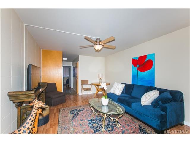 425 Ena Road, Honolulu, HI 96815