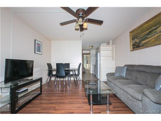 425 Ena Road, Honolulu, HI 96815