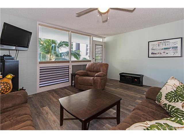 425 Ena Road, Honolulu, HI 96815