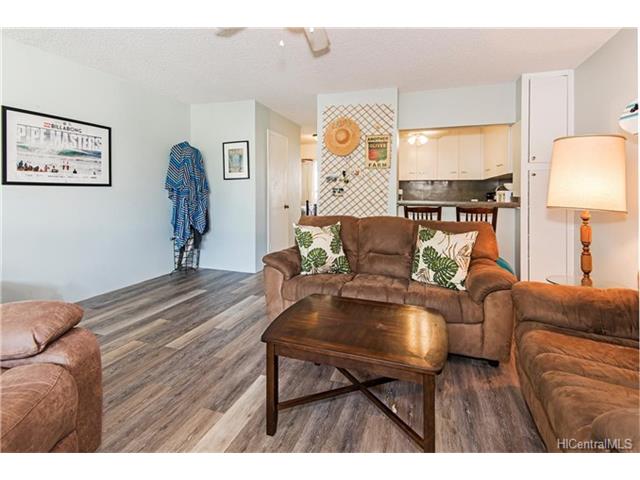 425 Ena Road, Honolulu, HI 96815
