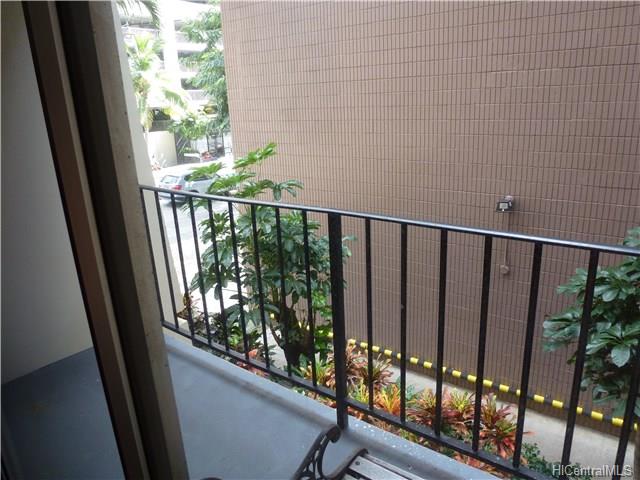 2425 Kuhio Avenue, Honolulu, HI 96815