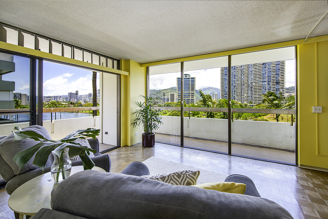 2029 Ala Wai Blvd #401, Honolulu, HI 96815