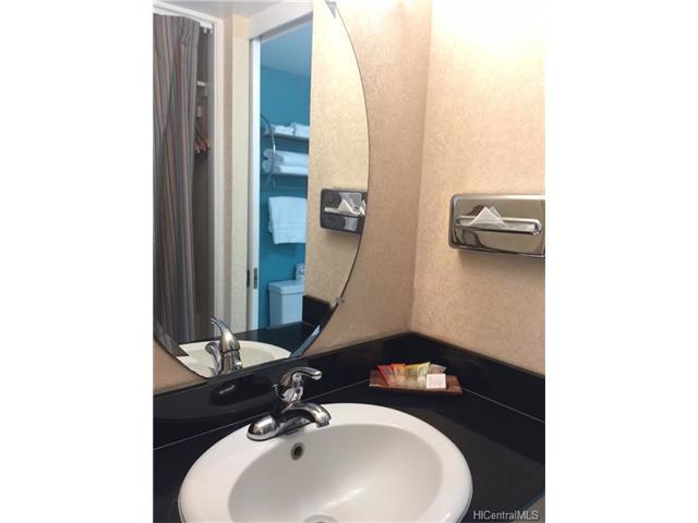 444 Kanekapolei Street, Honolulu, HI 96815