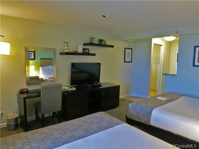445 Seaside Avenue, Honolulu, HI 96815