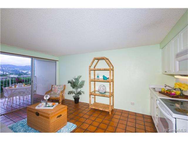 2211 Ala Wai Boulevard, Honolulu, HI 96815
