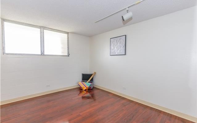 2211 Ala Wai Blvd #2006, Honolulu, HI 96815
