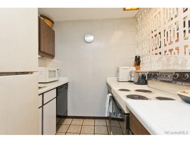 2611 Ala Wai Boulevard, Honolulu, HI 96815