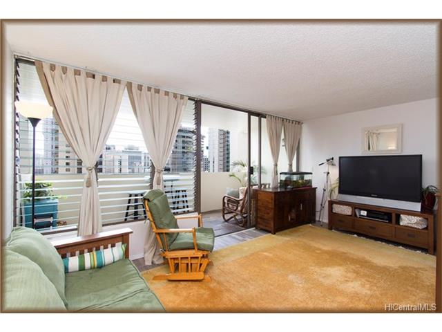 2092 Kuhio Avenue, Honolulu, HI 96815