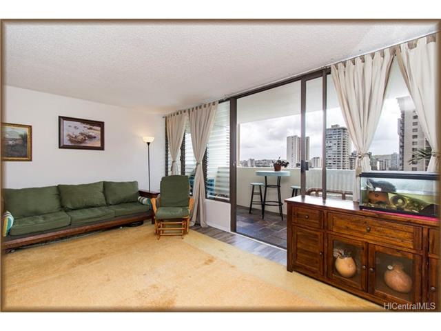 2092 Kuhio Avenue, Honolulu, HI 96815