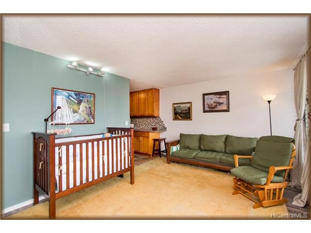 2092 Kuhio Avenue, Honolulu, HI 96815