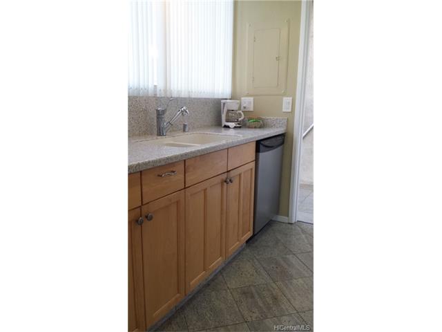 444 Nahua Street, Honolulu, HI 96815