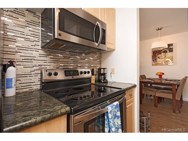400 Hobron Lane, Honolulu, HI 96815