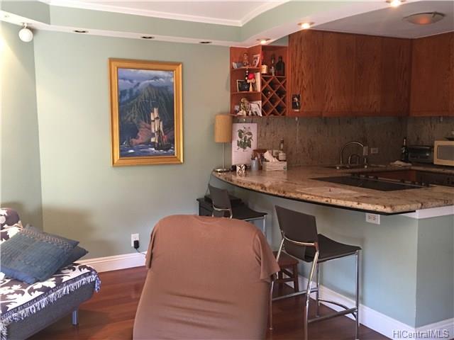 300 Wai Nani Way, Honolulu, HI 96815