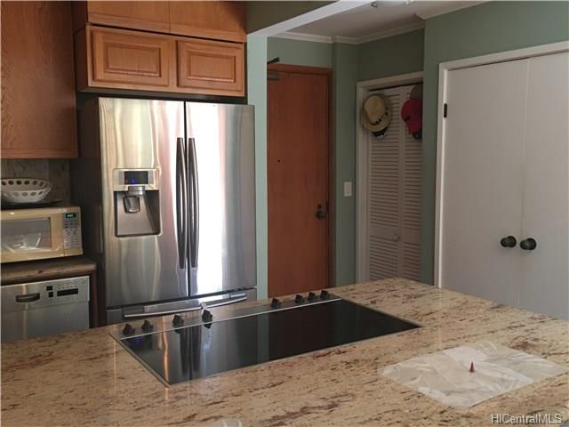 300 Wai Nani Way, Honolulu, HI 96815