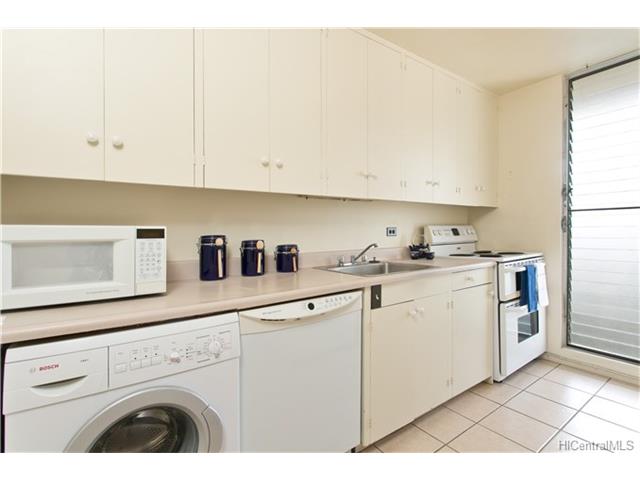 3027 Pualei Circle, Honolulu, HI 96815