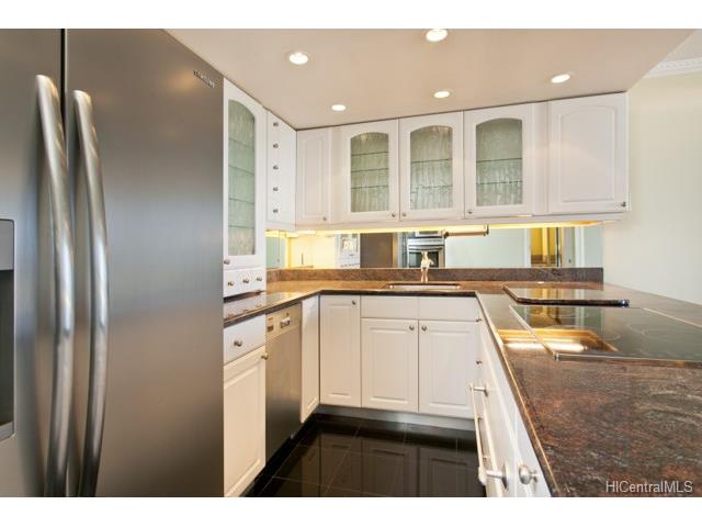 400 Hobron Lane, Honolulu, HI 96815