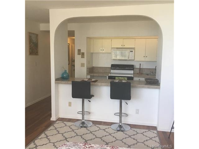 2500 Kalakaua Avenue, Honolulu, HI 96815
