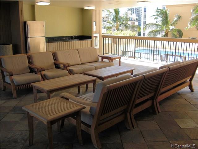 2121 Ala Wai Boulevard, Honolulu, HI 96815