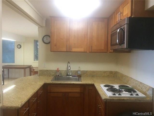 1639 Ruth Place, Honolulu, HI 96816