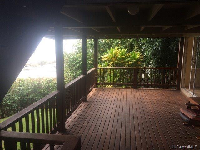 1639 Ruth Place, Honolulu, HI 96816