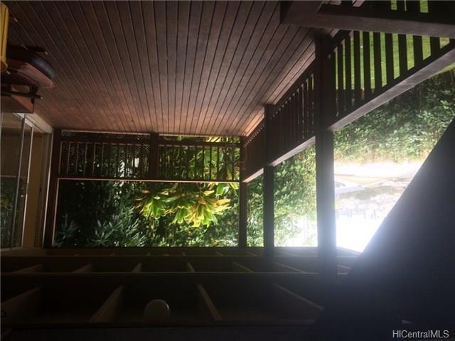 1639 Ruth Place, Honolulu, HI 96816