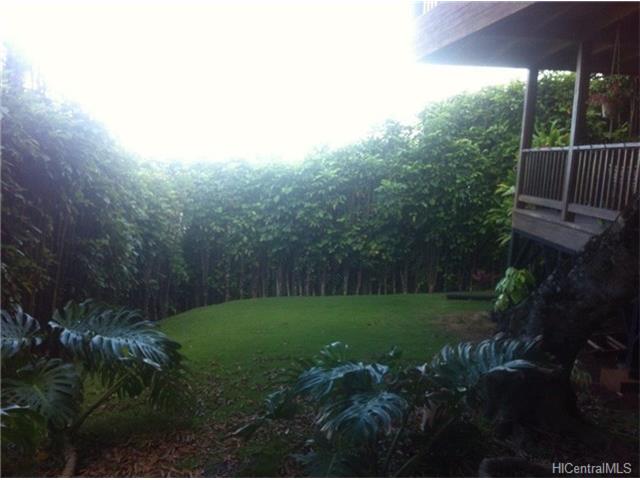 1639 Ruth Place, Honolulu, HI 96816