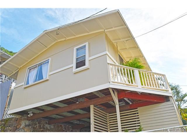 2115A 10th Avenue, Honolulu, HI 96816
