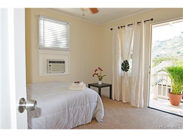 2115A 10th Avenue, Honolulu, HI 96816