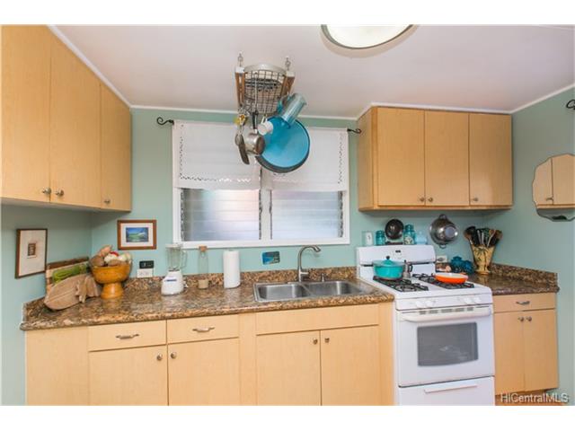 2115 c 10th Avenue, Honolulu, HI 96816