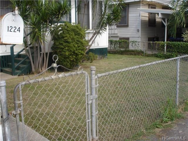 1218 Halona Street, Honolulu, HI 96817