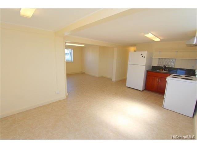 2180 Makanani Drive, Honolulu, HI 96817