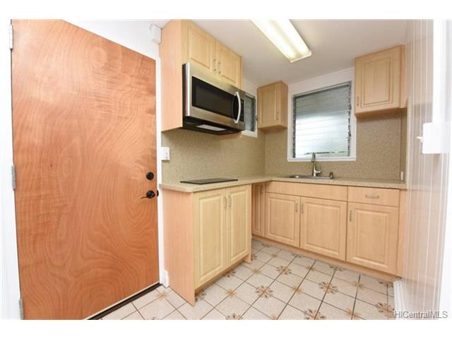 51 Jack Lane, Honolulu, HI 96817
