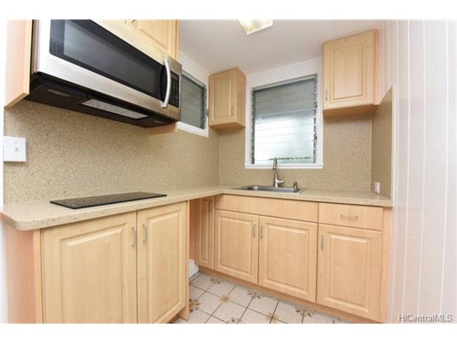 51 Jack Lane, Honolulu, HI 96817