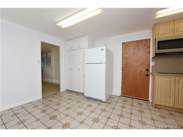51 Jack Lane, Honolulu, HI 96817