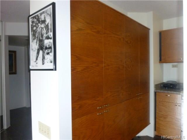 60 N Beretania Street, Honolulu, HI 96817
