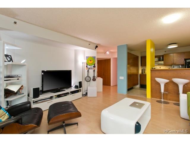 60 N Beretania Street, Honolulu, HI 96817