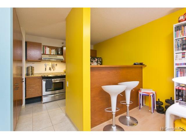 60 N Beretania Street, Honolulu, HI 96817