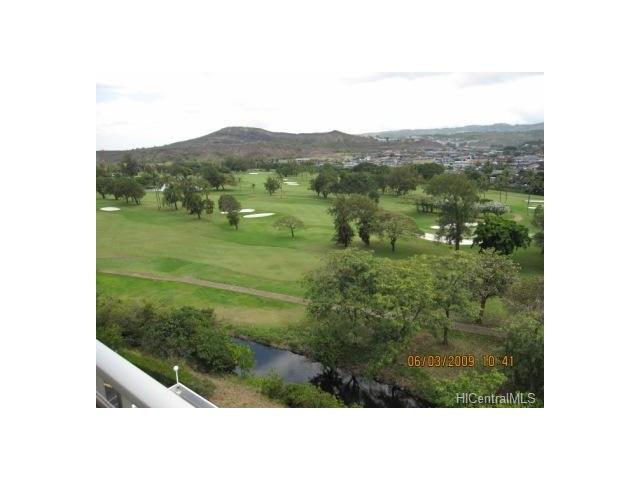 1160 Ala Napunani Street, Honolulu, HI 96818