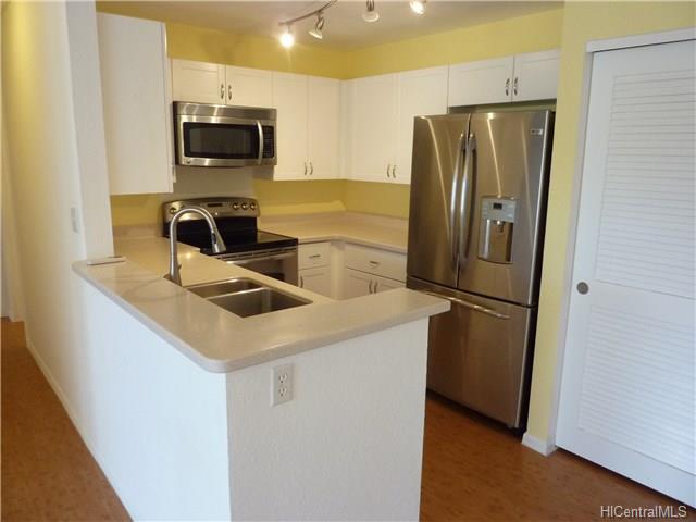 306 Mananai Place, Honolulu, HI 96818