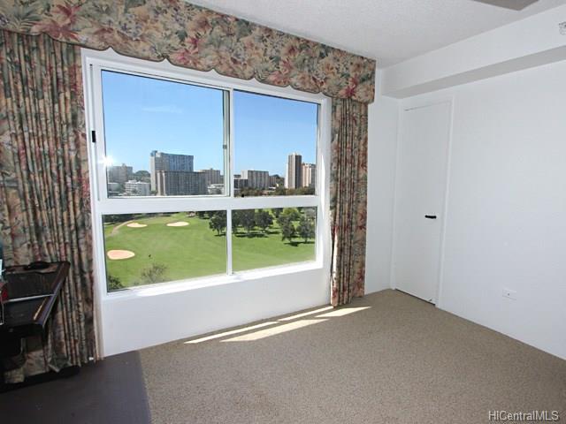 3054 Ala Poha Place, Honolulu, HI 96818